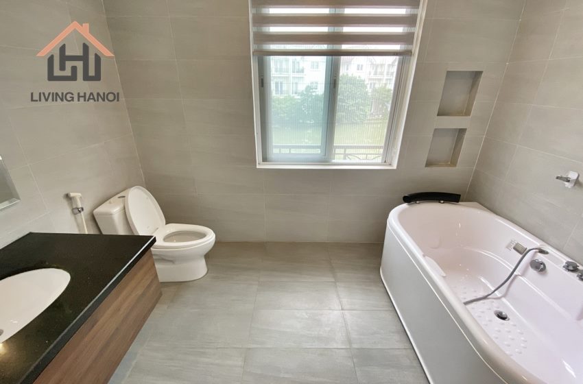 Nice 04 bedroom house for rent in Vinhomes Riverside, Long Bien, Hanoi Nice 04 bedroom house for rent in Vinhomes Riverside, Long Bien, Hanoi