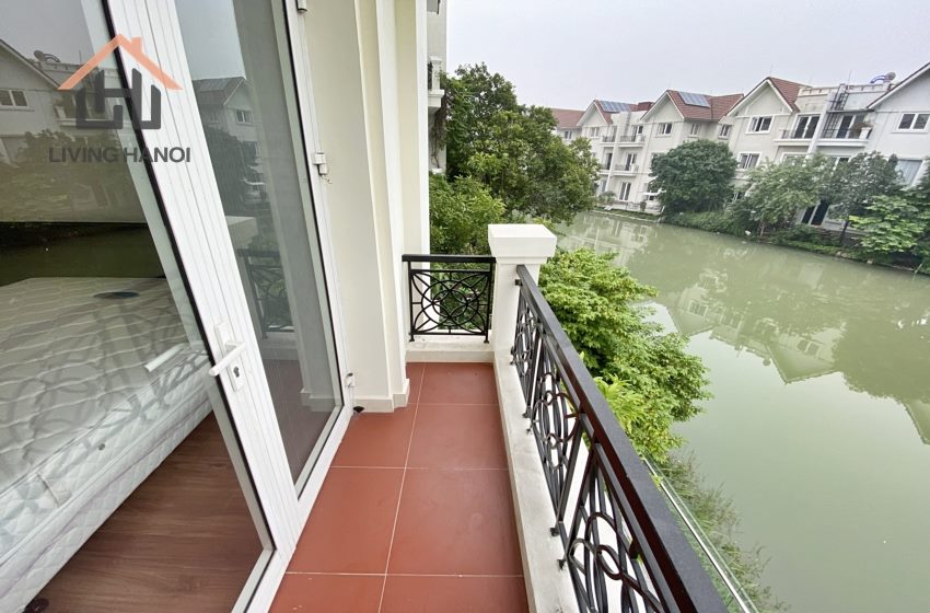 Nice 04 bedroom house for rent in Vinhomes Riverside, Long Bien, Hanoi Nice 04 bedroom house for rent in Vinhomes Riverside, Long Bien, Hanoi