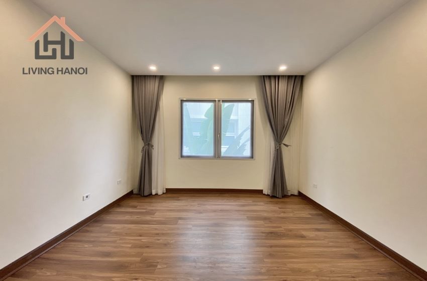 Nice 04 bedroom house for rent in Vinhomes Riverside, Long Bien, Hanoi Nice 04 bedroom house for rent in Vinhomes Riverside, Long Bien, Hanoi
