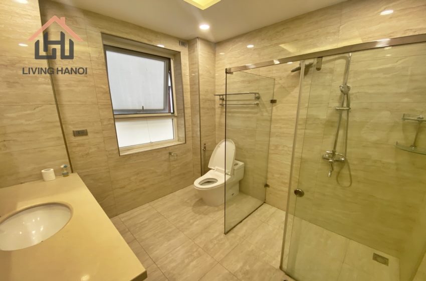 Nice 4 bedroom house for rent in Vinhomes Riverside, Long Bien Nice 4 bedroom house for rent in Vinhomes Riverside, Long Bien
