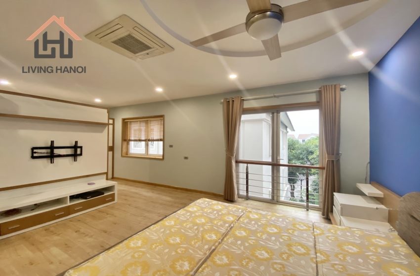 Nice 4 bedroom house for rent in Vinhomes Riverside, Long Bien Nice 4 bedroom house for rent in Vinhomes Riverside, Long Bien