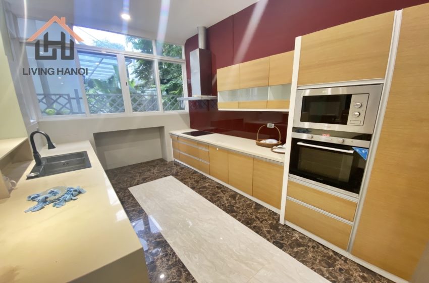 Nice 4 bedroom house for rent in Vinhomes Riverside, Long Bien Nice 4 bedroom house for rent in Vinhomes Riverside, Long Bien