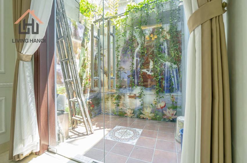 Nice 5 bedroom house for rent in Tay Ho, Hanoi Nice 5 bedroom house for rent in Tay Ho, Hanoi