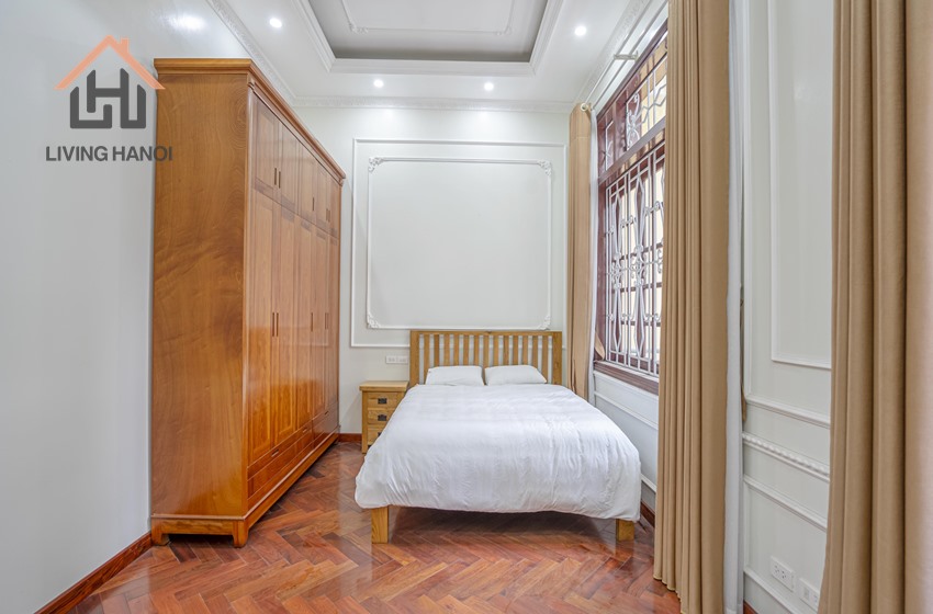 Nice 5 bedroom house for rent in Tay Ho, Hanoi Nice 5 bedroom house for rent in Tay Ho, Hanoi