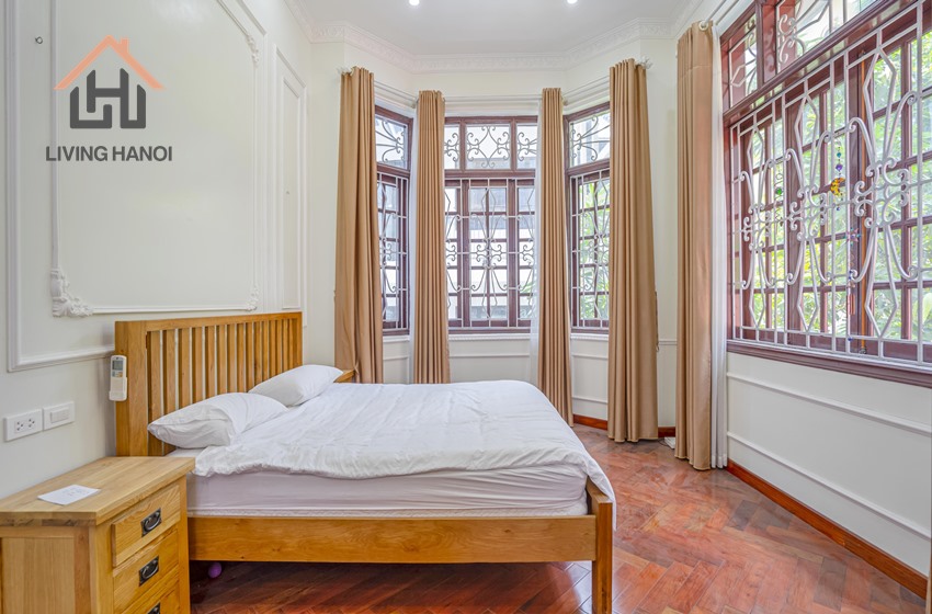 Nice 5 bedroom house for rent in Tay Ho, Hanoi Nice 5 bedroom house for rent in Tay Ho, Hanoi