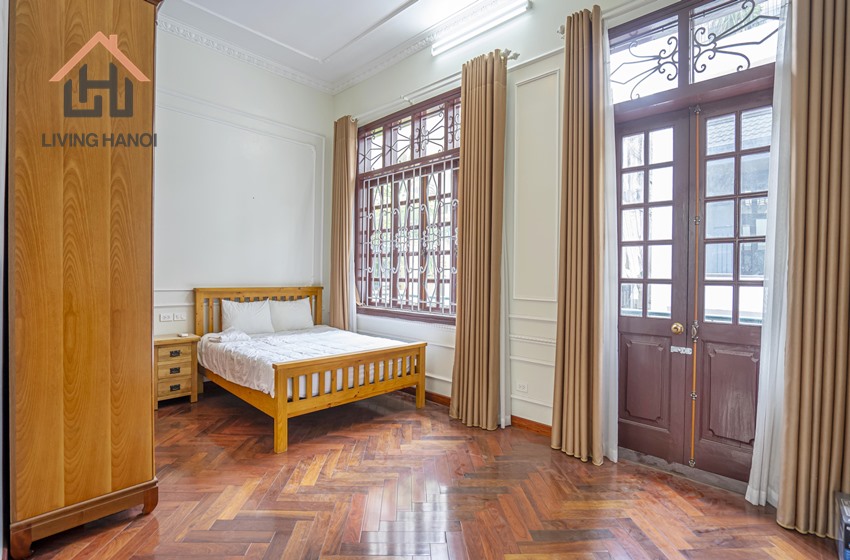 Nice 5 bedroom house for rent in Tay Ho, Hanoi Nice 5 bedroom house for rent in Tay Ho, Hanoi