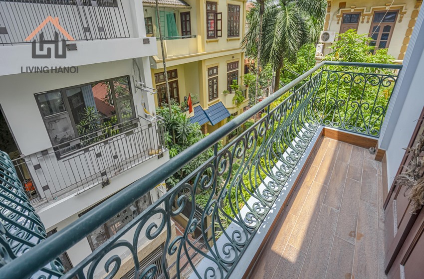 Nice 5 bedroom house for rent in Tay Ho, Hanoi Nice 5 bedroom house for rent in Tay Ho, Hanoi