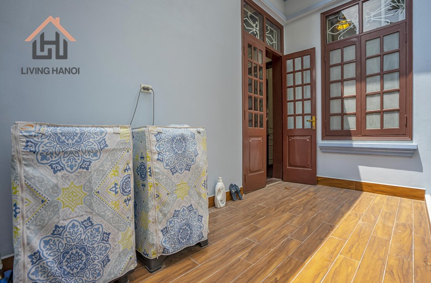Nice 5 bedroom house for rent in Tay Ho, Hanoi Nice 5 bedroom house for rent in Tay Ho, Hanoi