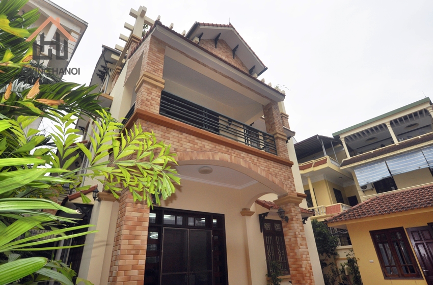 Nice four bedroom house for rent in Tay Ho, Hanoi Nice four bedroom house for rent in Tay Ho, Hanoi