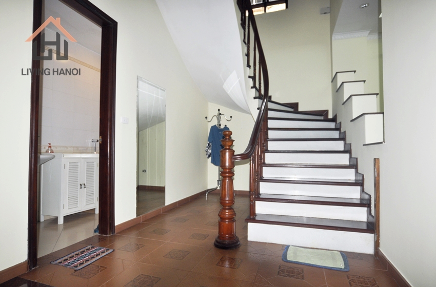 Nice four bedroom house for rent in Tay Ho, Hanoi Nice four bedroom house for rent in Tay Ho, Hanoi