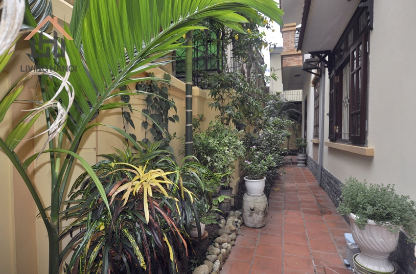 Nice four bedroom house for rent in Tay Ho, Hanoi Nice four bedroom house for rent in Tay Ho, Hanoi