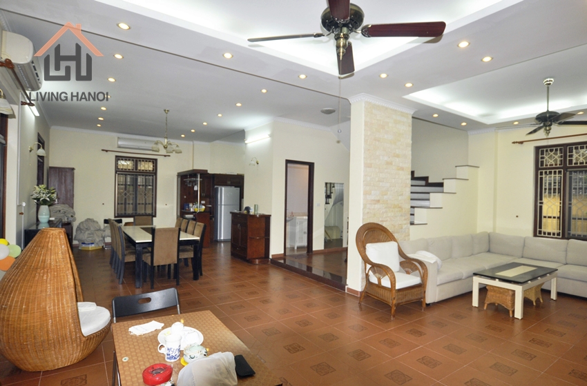 Nice four bedroom house for rent in Tay Ho, Hanoi Nice four bedroom house for rent in Tay Ho, Hanoi
