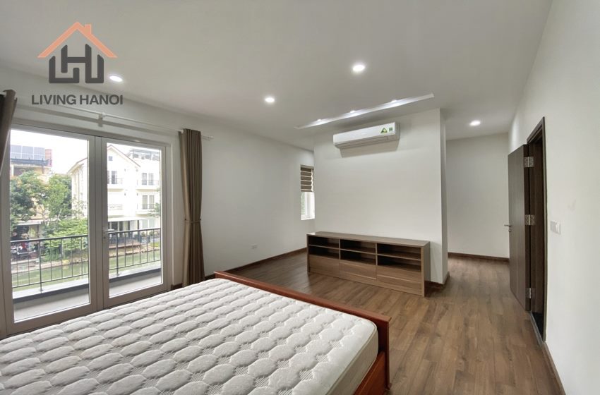 Nice house for rent in Vinhomes Riverside, Hanoi Nice house for rent in Vinhomes Riverside, Hanoi