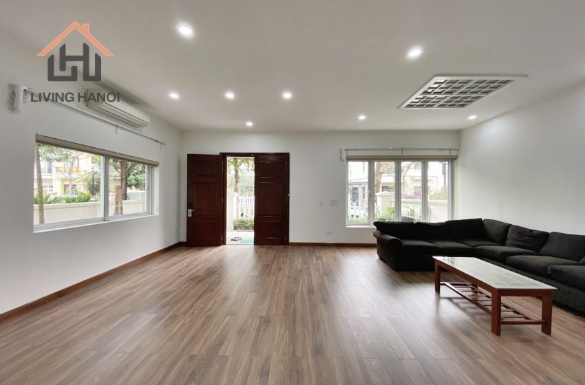 Nice house for rent in Vinhomes Riverside, Hanoi Nice house for rent in Vinhomes Riverside, Hanoi