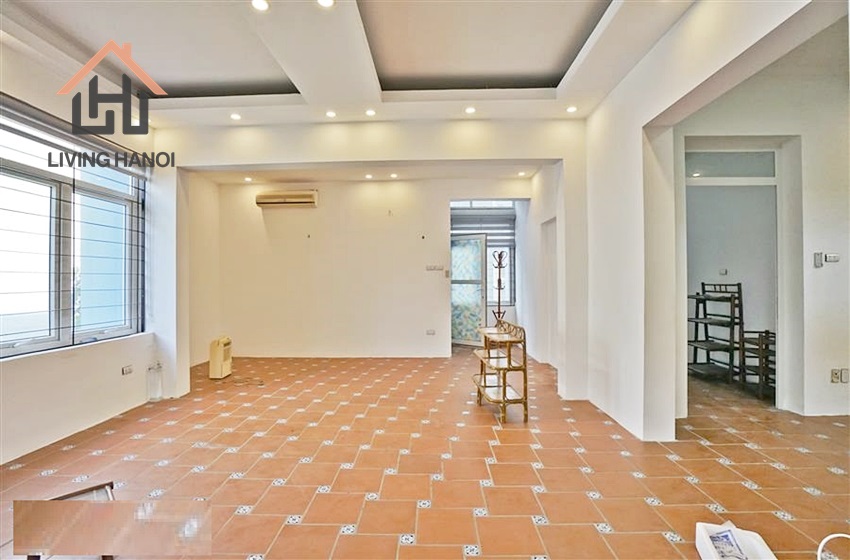 Nice house for rent with 4 bedroom in Hanoi Nice house for rent with 4 bedroom in Hanoi