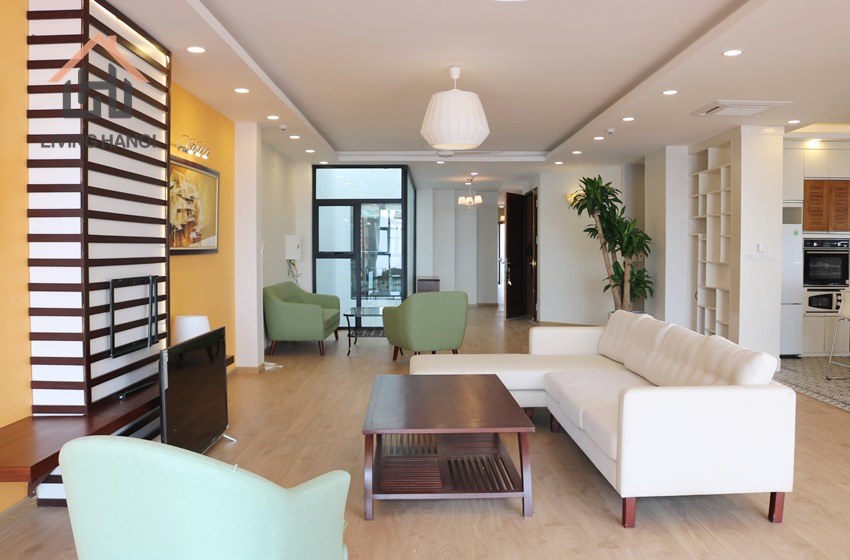 Perfect 04 bedrooms apartment with balcony for rent in Tay Ho Perfect 04 bedrooms apartment with balcony for rent in Tay Ho