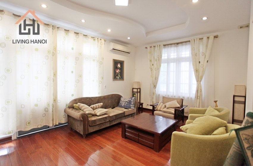 Quality Living in Villa with Fantastic Location Ciputra, Hanoi Quality Living in Villa with Fantastic Location Ciputra, Hanoi