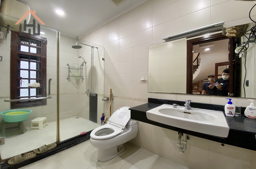 Rare house with 3 bedroom for rent in centre Ba Dinh, Hanoi Rare house with 3 bedroom for rent in centre Ba Dinh, Hanoi