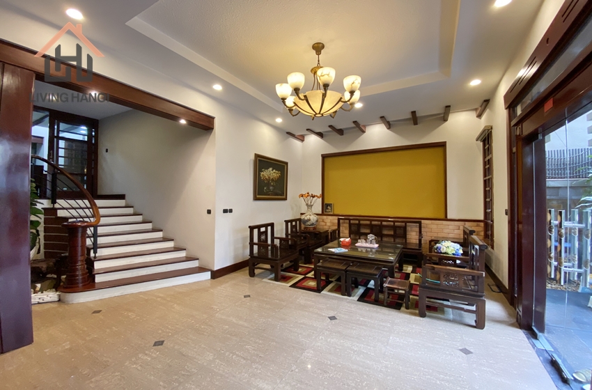 Rare house with 3 bedroom for rent in centre Ba Dinh, Hanoi Rare house with 3 bedroom for rent in centre Ba Dinh, Hanoi