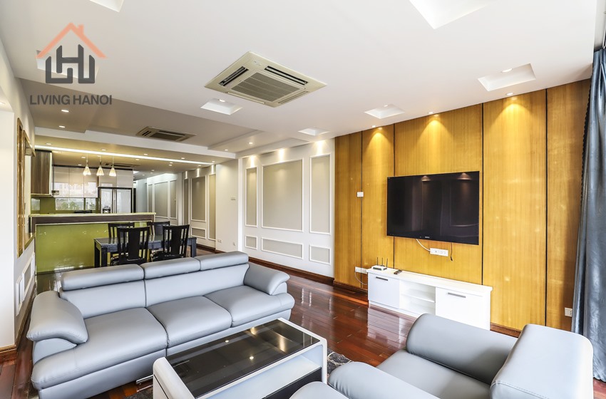 Renovated 3 bedroom apartment with Lake-view for rent in Tay Ho Renovated 3 bedroom apartment with Lake-view for rent in Tay Ho