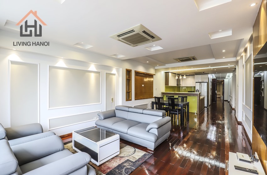 Renovated 3 bedroom apartment with Lake-view for rent in Tay Ho Renovated 3 bedroom apartment with Lake-view for rent in Tay Ho