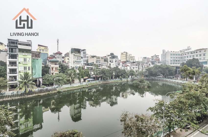 Renovated 3 bedroom apartment with Lake-view for rent in Tay Ho Renovated 3 bedroom apartment with Lake-view for rent in Tay Ho