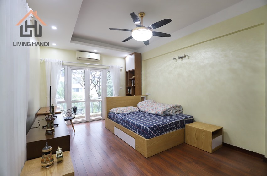 Renovated 5 bedroom apartment for rent in Tay Ho Renovated 5 bedroom apartment for rent in Tay Ho