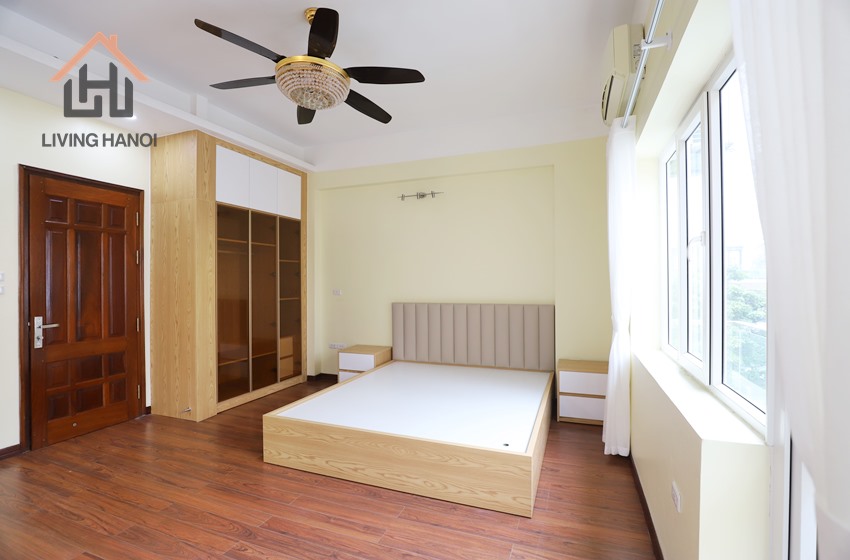 Renovated 5 bedroom apartment for rent in Tay Ho Renovated 5 bedroom apartment for rent in Tay Ho