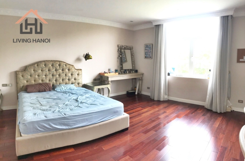 ROMANTIC 05 bedroom Villa for rent in Vinhomes Riverside, Long Bien ROMANTIC 05 bedroom Villa for rent in Vinhomes Riverside, Long Bien