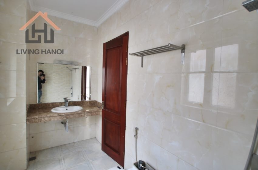 ROMANTIC Luxurious Villa for rent in Vinhomes Riverside, Long Bien ROMANTIC Luxurious Villa for rent in Vinhomes Riverside, Long Bien