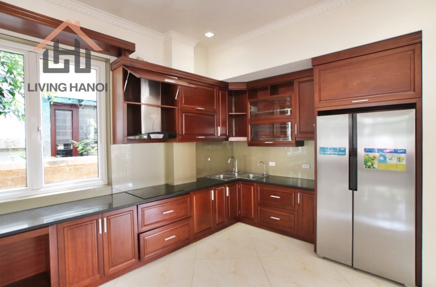 ROMANTIC Luxurious Villa for rent in Vinhomes Riverside, Long Bien ROMANTIC Luxurious Villa for rent in Vinhomes Riverside, Long Bien