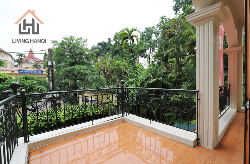 Semi furnished villa with yard for rent in Tay Ho, Hanoi Semi furnished villa with yard for rent in Tay Ho, Hanoi