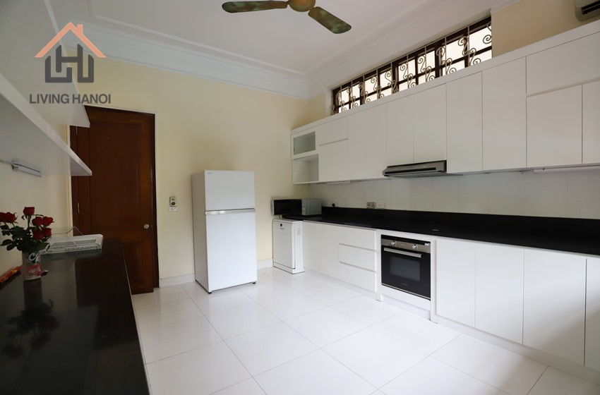 Semi furnished villa with yard for rent in Tay Ho, Hanoi Semi furnished villa with yard for rent in Tay Ho, Hanoi