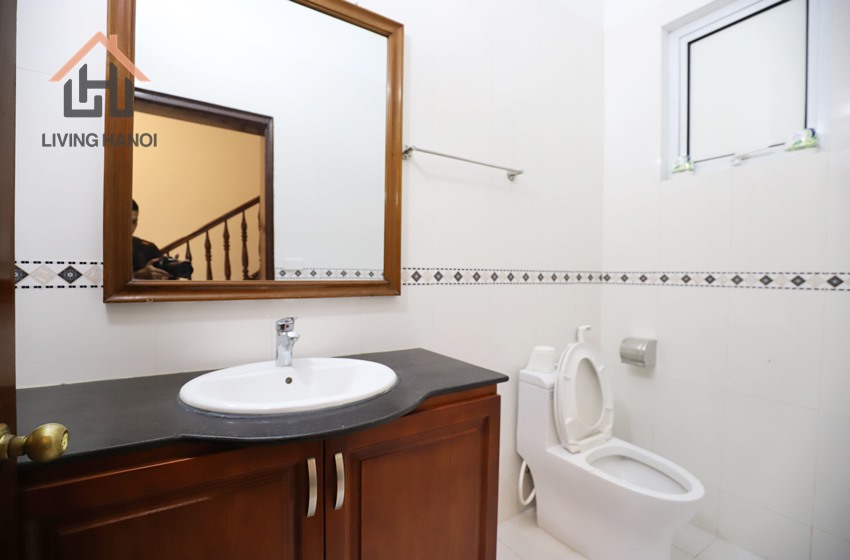 Semi furnished villa with yard for rent in Tay Ho, Hanoi Semi furnished villa with yard for rent in Tay Ho, Hanoi