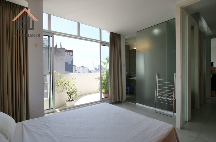 Spacious 02 bedrooms apartment with a huge balcony available for rent in Ba Dinh, Hanoi. Spacious 02 bedrooms apartment with a huge balcony available for rent in Ba Dinh, Hanoi.
