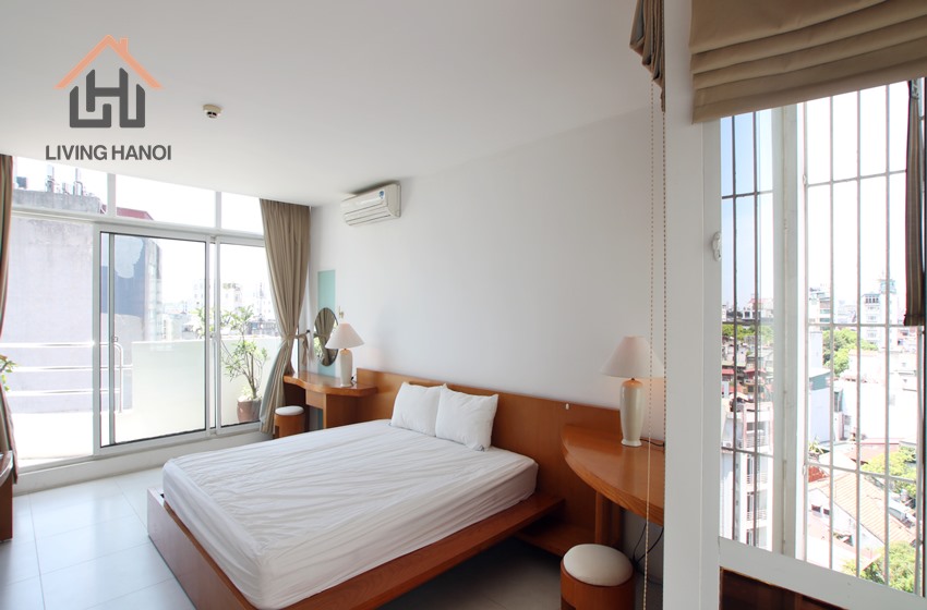 Spacious 02 bedrooms apartment with a huge balcony available for rent in Ba Dinh, Hanoi. Spacious 02 bedrooms apartment with a huge balcony available for rent in Ba Dinh, Hanoi.