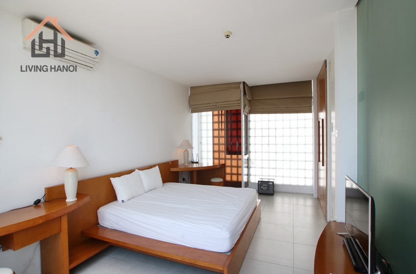 Spacious 02 bedrooms apartment with a huge balcony available for rent in Ba Dinh, Hanoi. Spacious 02 bedrooms apartment with a huge balcony available for rent in Ba Dinh, Hanoi.