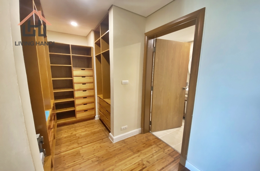 Spacious 03 bedroom condominium for rent in Hoan Kiem, Hanoi Spacious 03 bedroom condominium for rent in Hoan Kiem, Hanoi