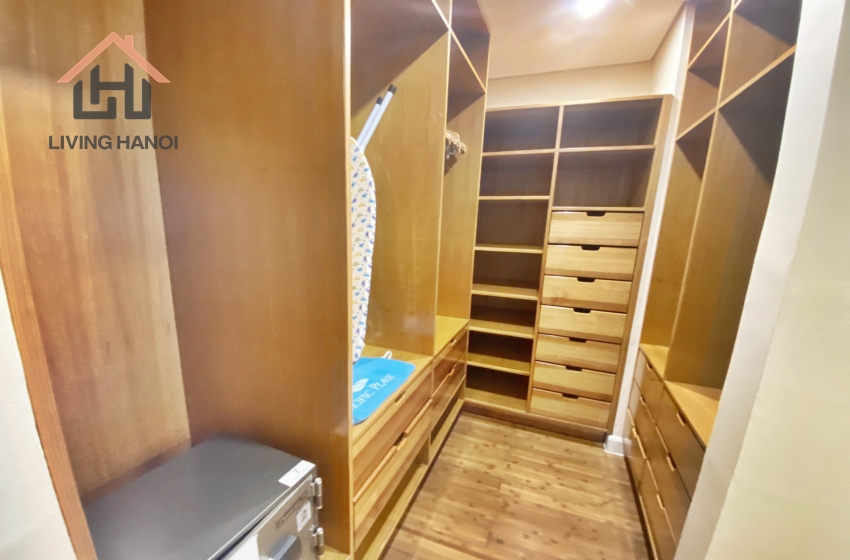 Spacious 03 bedroom condominium for rent in Hoan Kiem, Hanoi Spacious 03 bedroom condominium for rent in Hoan Kiem, Hanoi