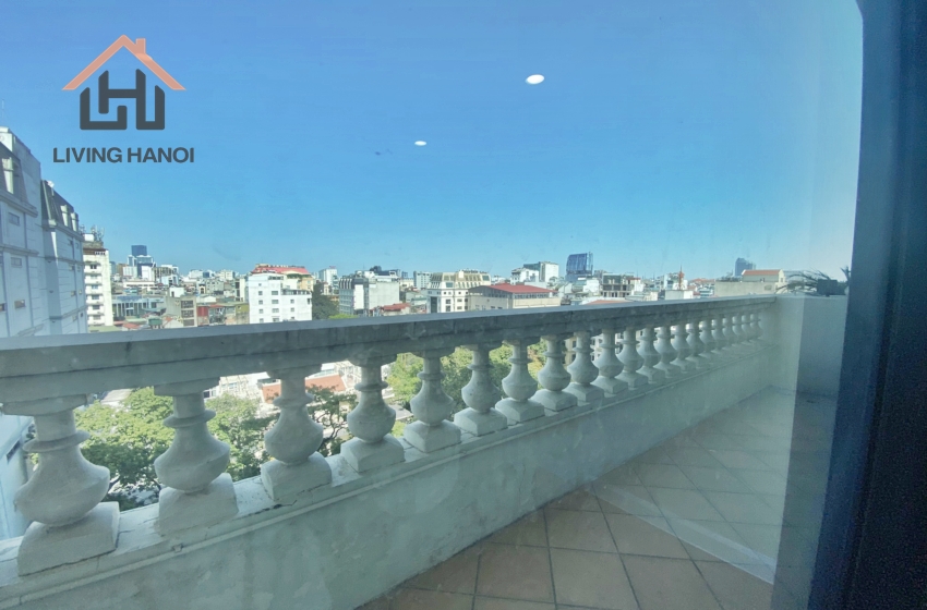 Spacious 03 bedroom condominium for rent in Hoan Kiem, Hanoi Spacious 03 bedroom condominium for rent in Hoan Kiem, Hanoi