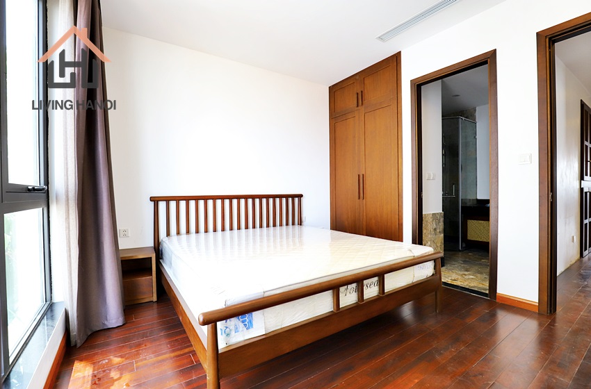 Spacious 4 bedroom apartment for rent with lakeview in Tay Ho, Hanoi Spacious 4 bedroom apartment for rent with lakeview in Tay Ho, Hanoi