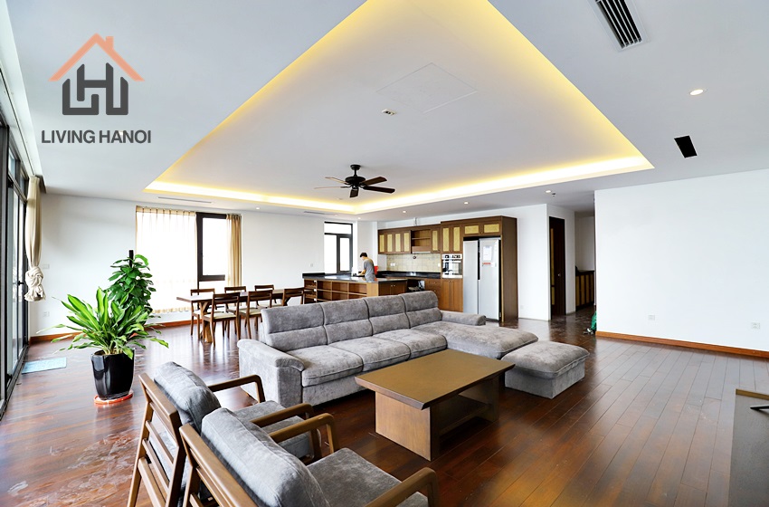 Spacious 4 bedroom apartment for rent with lakeview in Tay Ho, Hanoi Spacious 4 bedroom apartment for rent with lakeview in Tay Ho, Hanoi