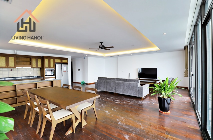 Spacious 4 bedroom apartment for rent with lakeview in Tay Ho, Hanoi Spacious 4 bedroom apartment for rent with lakeview in Tay Ho, Hanoi