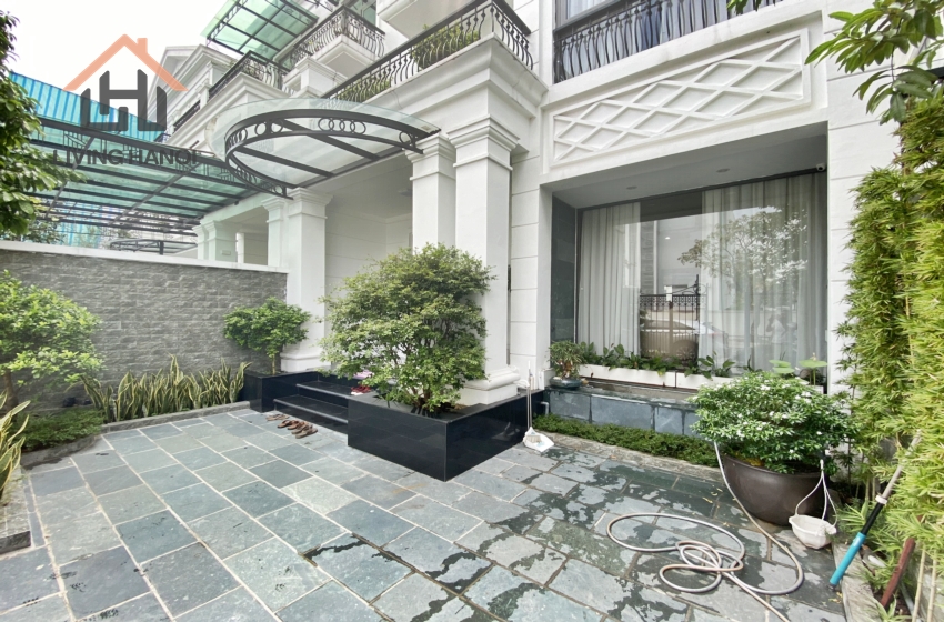 Spacious 4 bedroom house for rent in Vinhomes Harmony, Hanoi Spacious 4 bedroom house for rent in Vinhomes Harmony, Hanoi