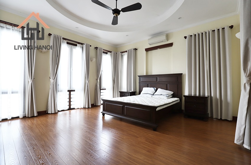 Spacious 5 bedroom house with lake view for rent in Tay Ho, Hanoi. Spacious 5 bedroom house with lake view for rent in Tay Ho, Hanoi.