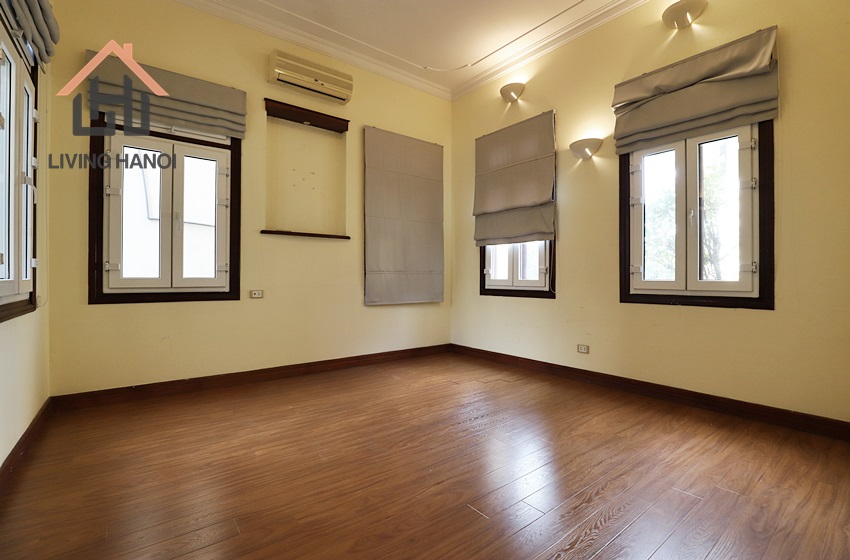 Spacious 5 bedroom house with lake view for rent in Tay Ho, Hanoi. Spacious 5 bedroom house with lake view for rent in Tay Ho, Hanoi.