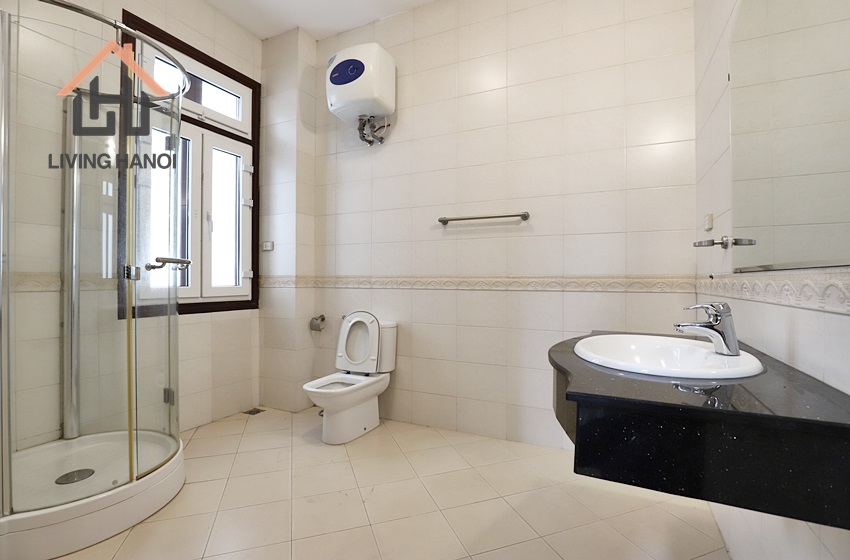 Spacious 5 bedroom house with lake view for rent in Tay Ho, Hanoi. Spacious 5 bedroom house with lake view for rent in Tay Ho, Hanoi.