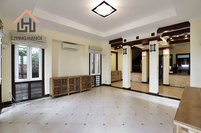 Spacious 5 bedroom house with lake view for rent in Tay Ho, Hanoi. Spacious 5 bedroom house with lake view for rent in Tay Ho, Hanoi.