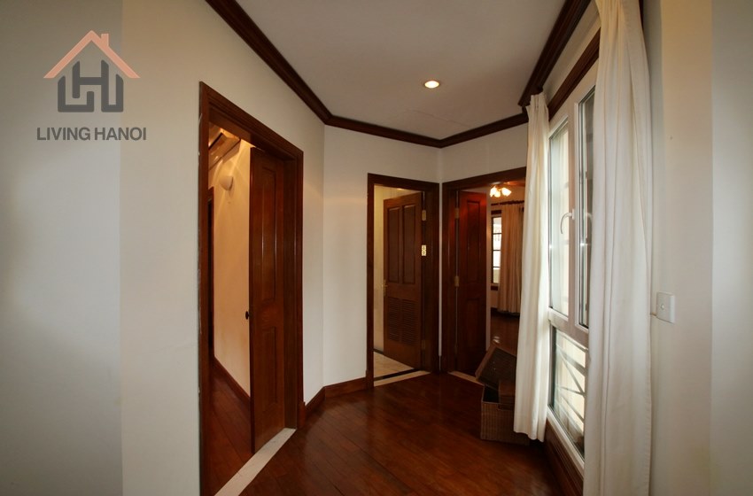 Spacious 5 bedroom villa for rent in Tay Ho, Hanoi Spacious 5 bedroom villa for rent in Tay Ho, Hanoi