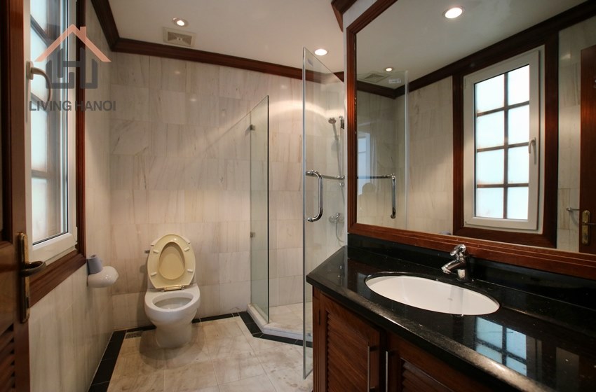 Spacious 5 bedroom villa for rent in Tay Ho, Hanoi Spacious 5 bedroom villa for rent in Tay Ho, Hanoi